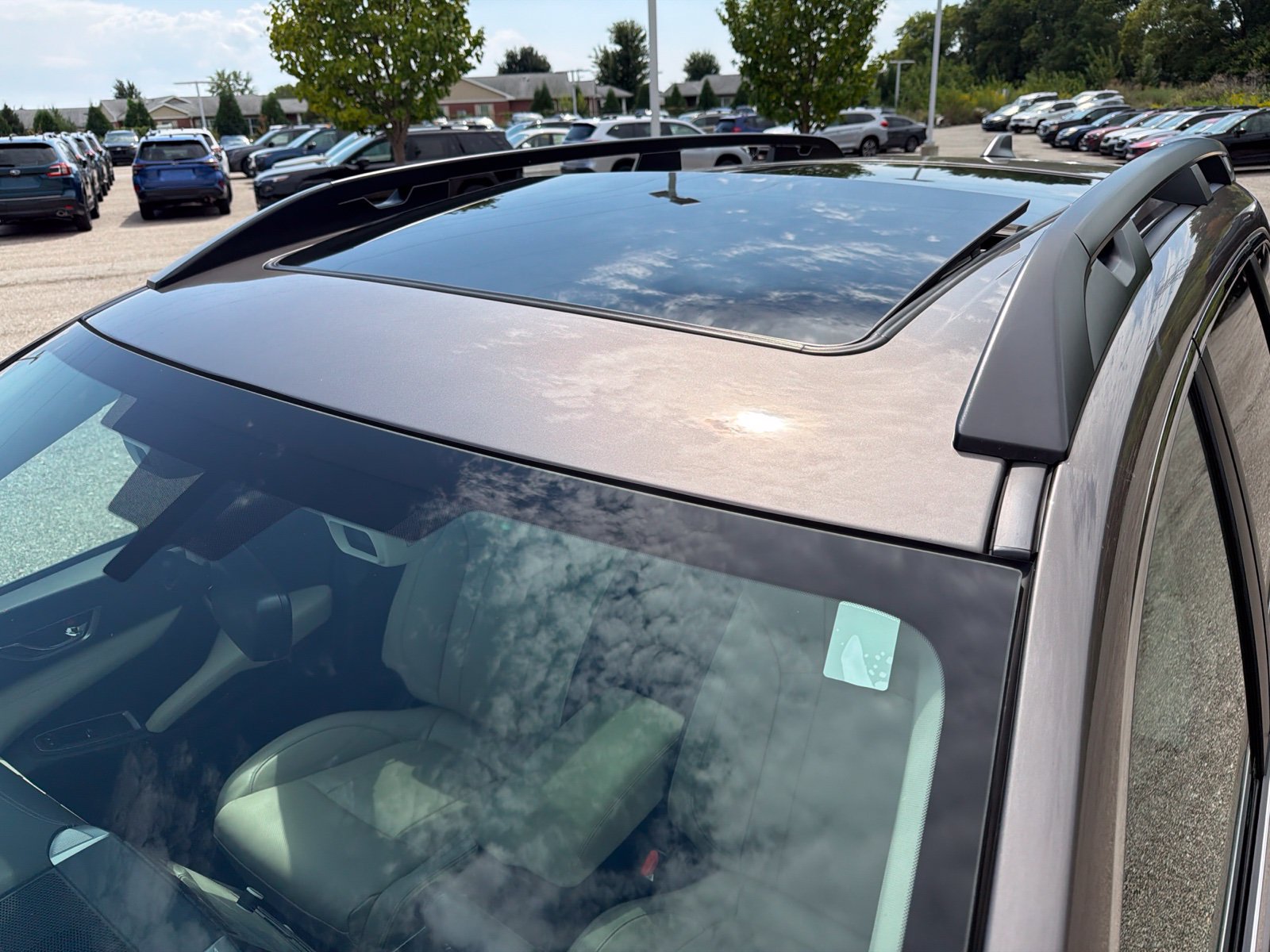 Used 2022 Subaru Ascent Limited w/ Technology Package AWD/4WD image 13