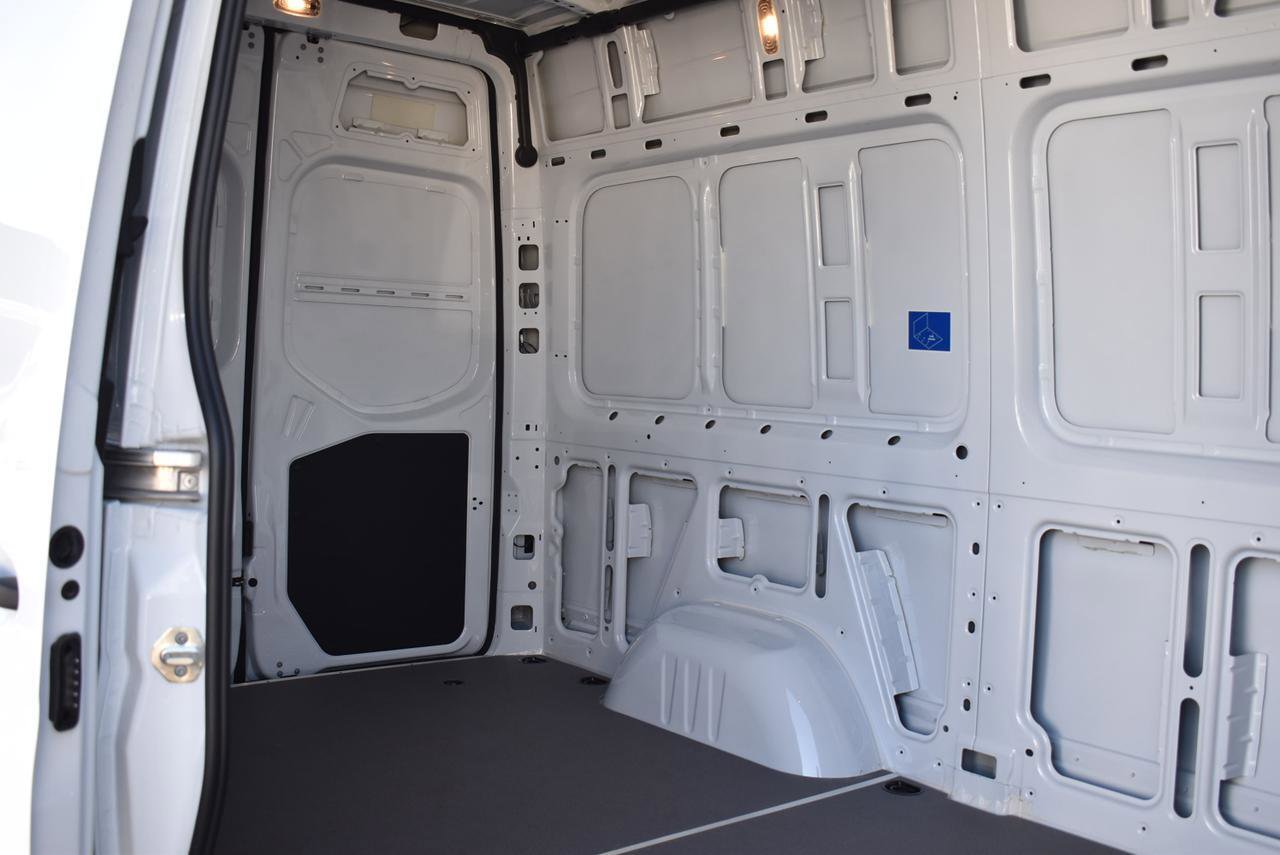 Used 2024 Mercedes-Benz Sprinter 144 Cargo image 11