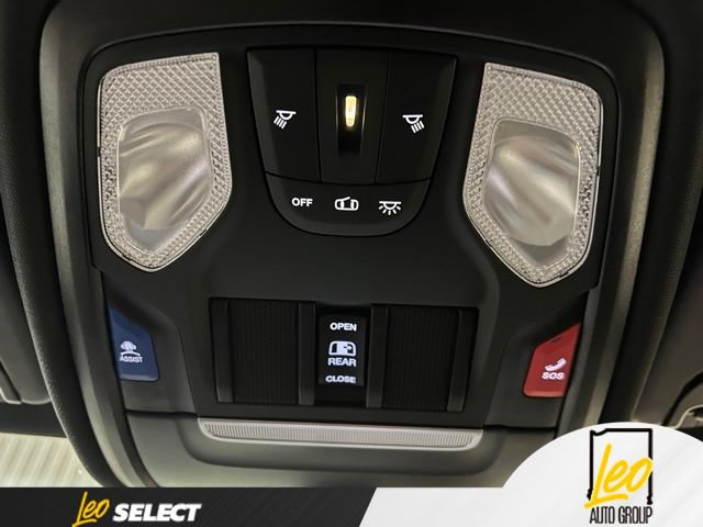 Used 2025 RAM 1500 Warlock AWD/4WD image 12