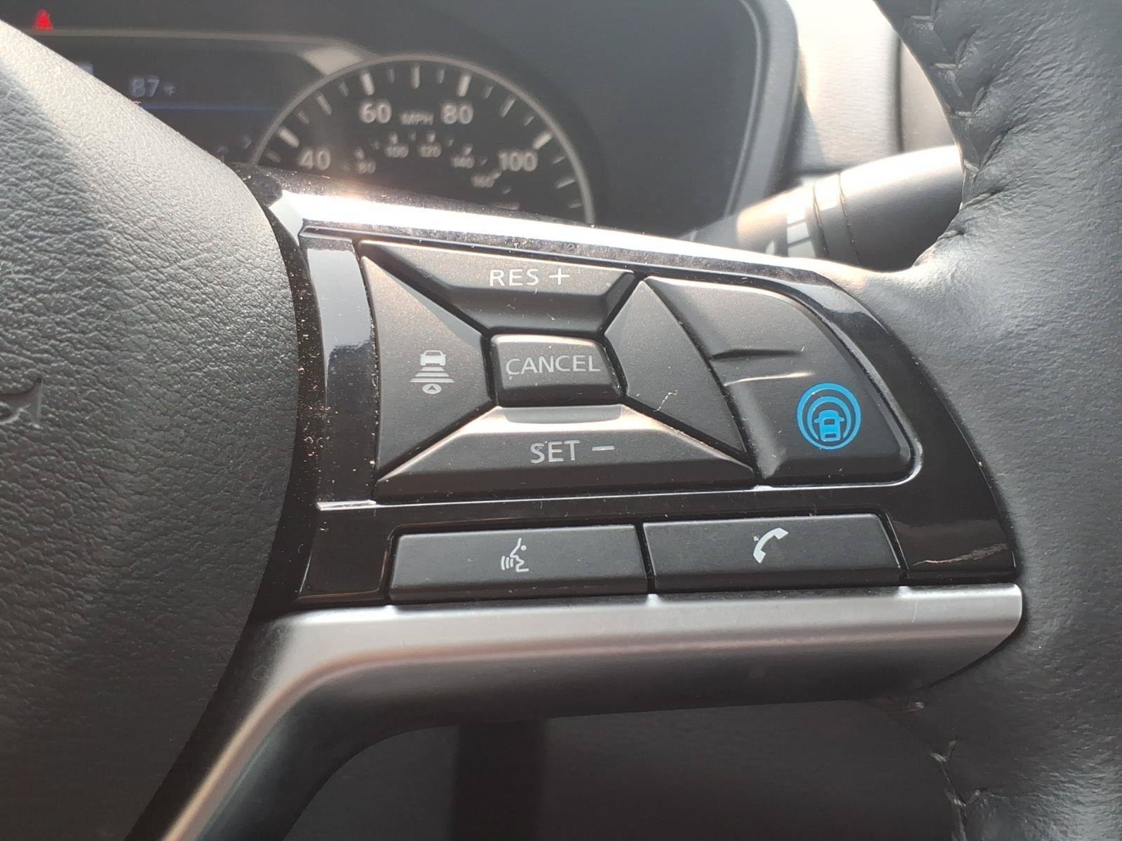 Used 2023 Nissan Altima 2.5 SL FWD image 16