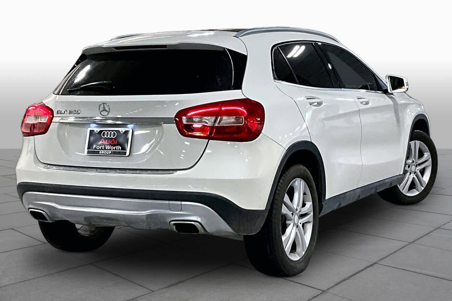 Used 2015 Mercedes-Benz GLA 250 image 11