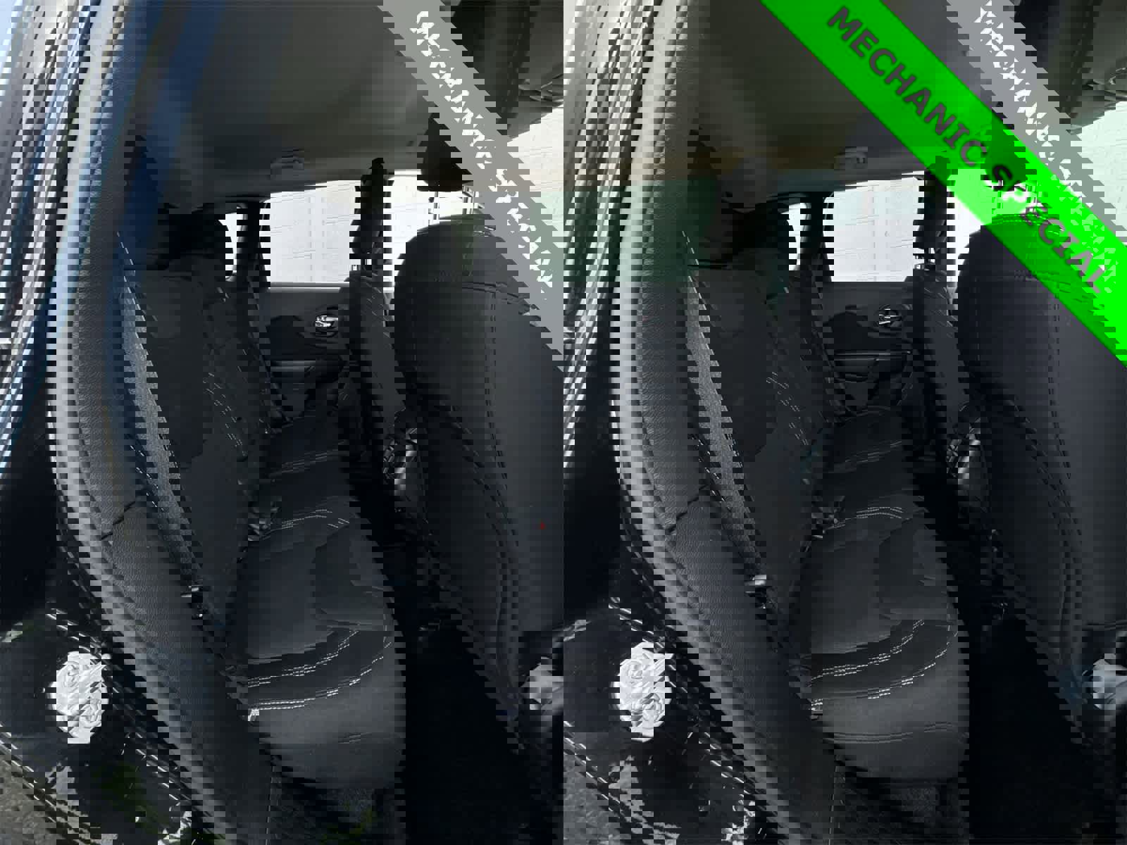 Used 2015 Jeep Cherokee Latitude image 20