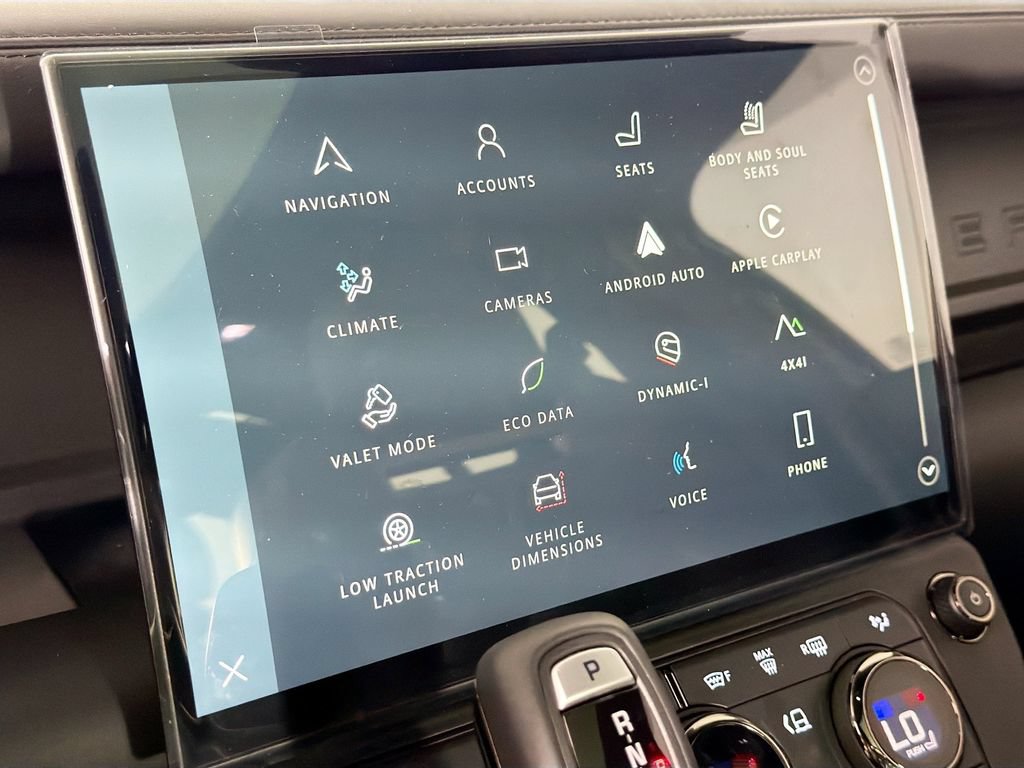 New 2026 Land Rover Defender 110 OCTA AWD/4WD image 15