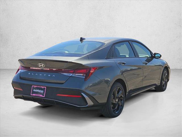 New 2026 Hyundai Elantra Sport image 2