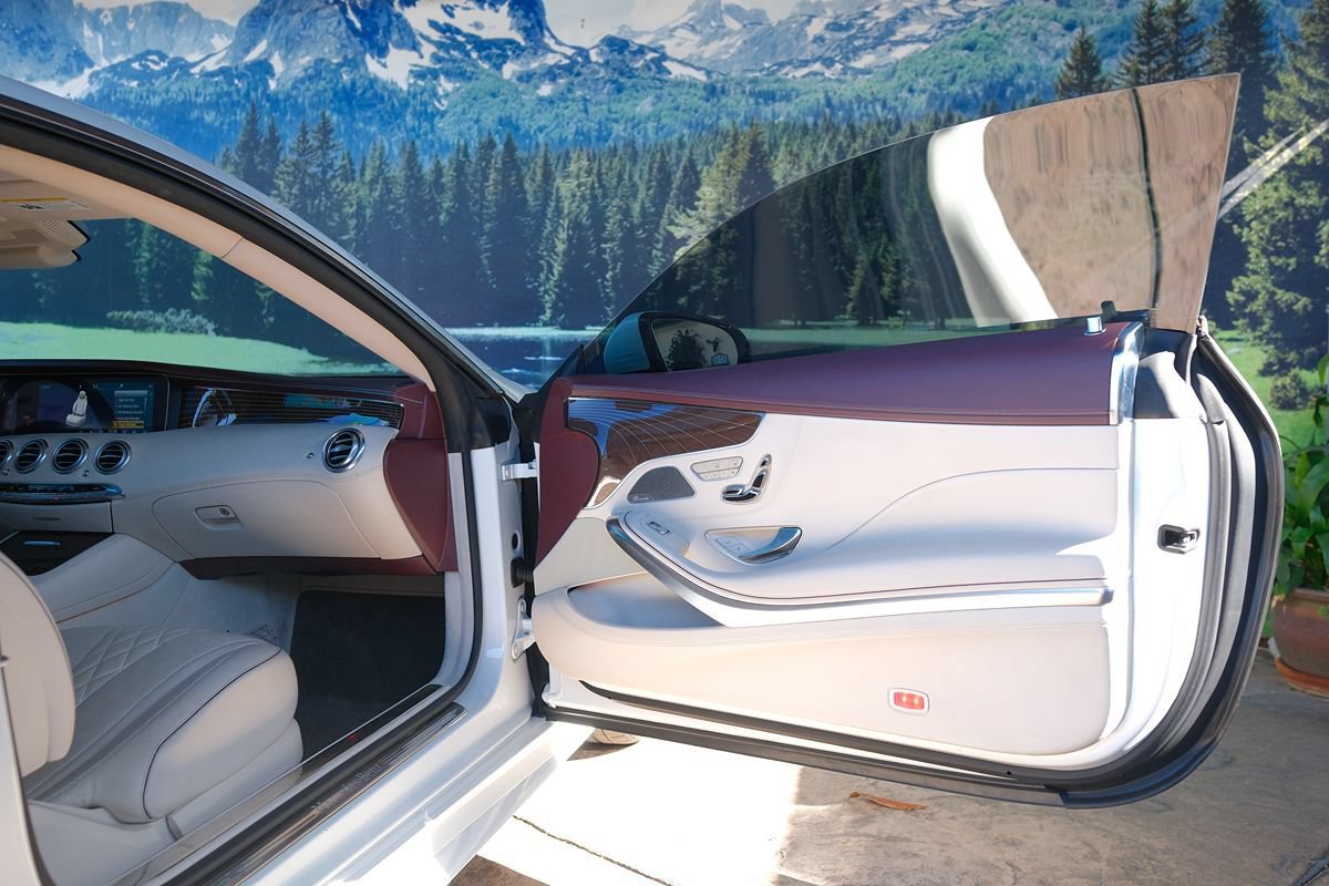 Used 2019 Mercedes-Benz S 560 Sedan image 33