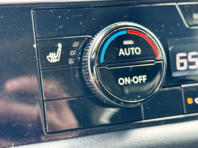 Used 2022 Nissan Pathfinder SL w/ SL Premium Package FWD image 20