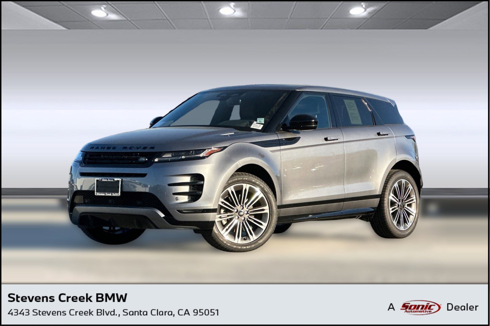 Used 2024 Land Rover Range Rover Evoque Dynamic SE image 1