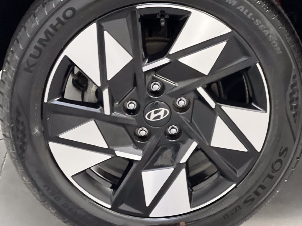Used 2024 Hyundai Kona SEL AWD/4WD image 66