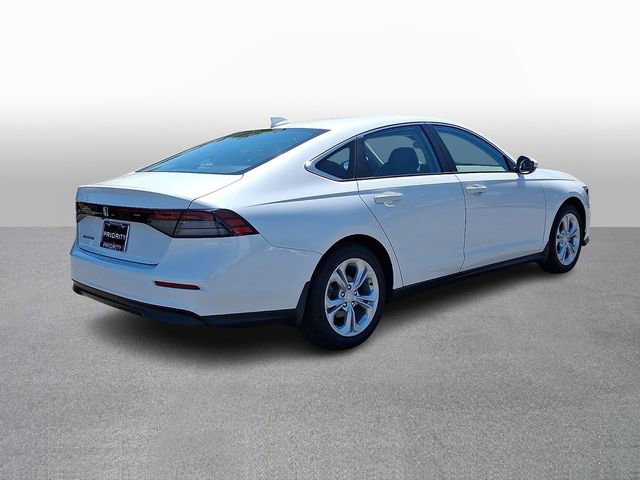 Used 2025 Honda Accord LX image 4