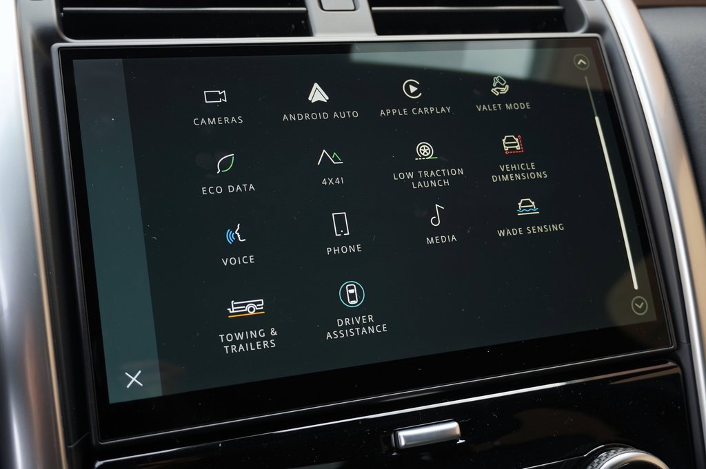 New 2025 Land Rover Discovery S image 22