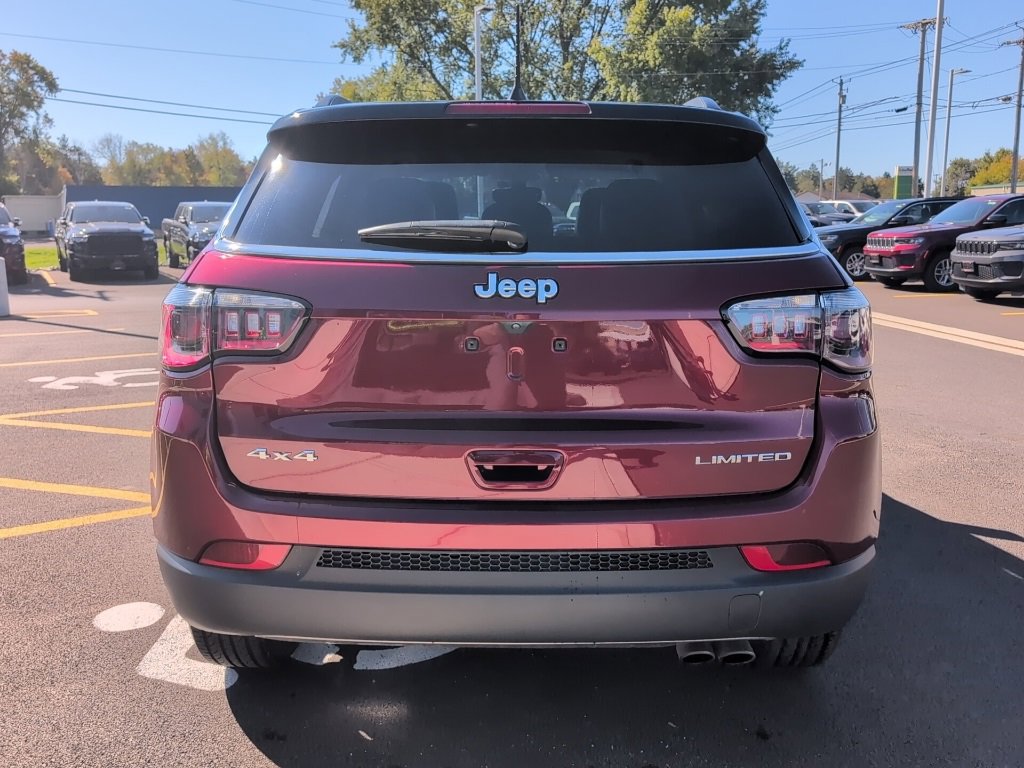 Used 2022 Jeep Compass Limited image 6