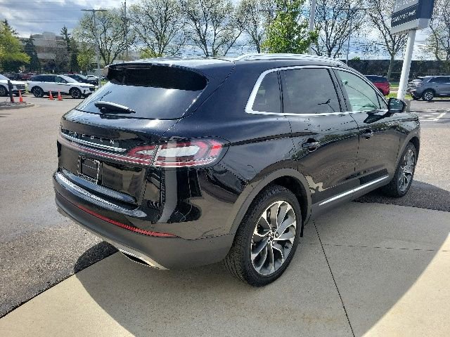Certified 2023 Lincoln Nautilus Reserve w/ Equipment Group 201A AWD/4WD image 12