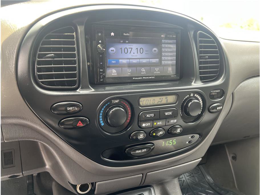 Used 2006 Toyota Sequoia SR5 RWD image 23