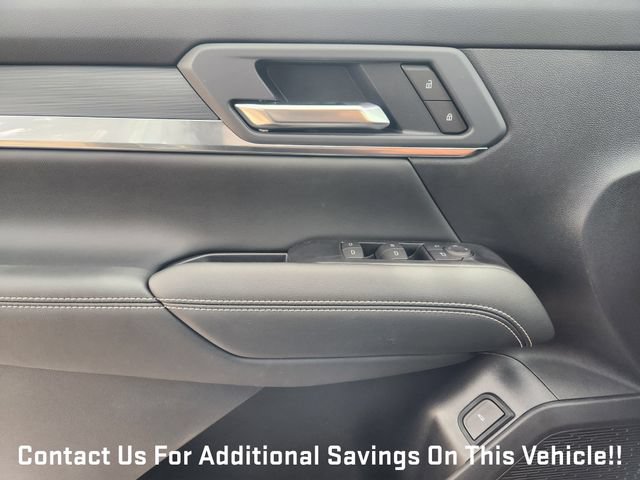 New 2027 GMC Terrain Elevation w/ Elevation Premium Package FWD image 17