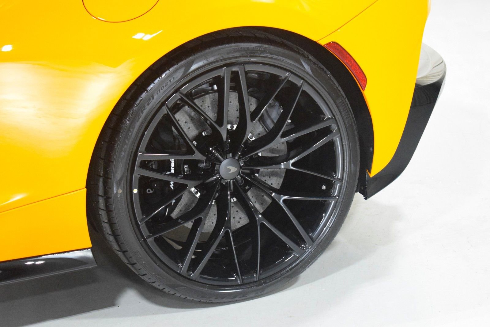 New 2026 McLaren GTS RWD image 6