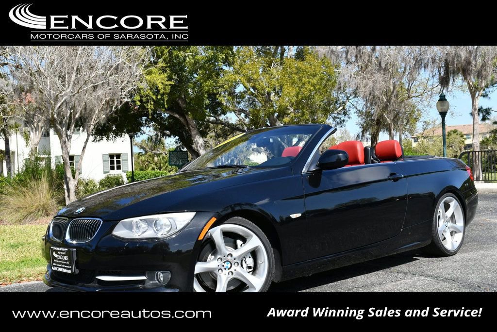 Used 2011 BMW 335i Convertible image 1