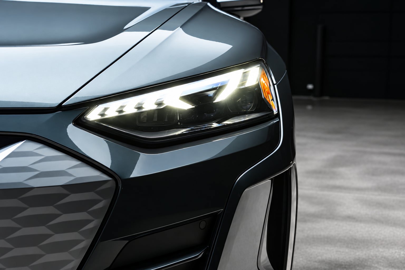 Used 2022 Audi e-tron GT Premium Plus AWD/4WD image 12