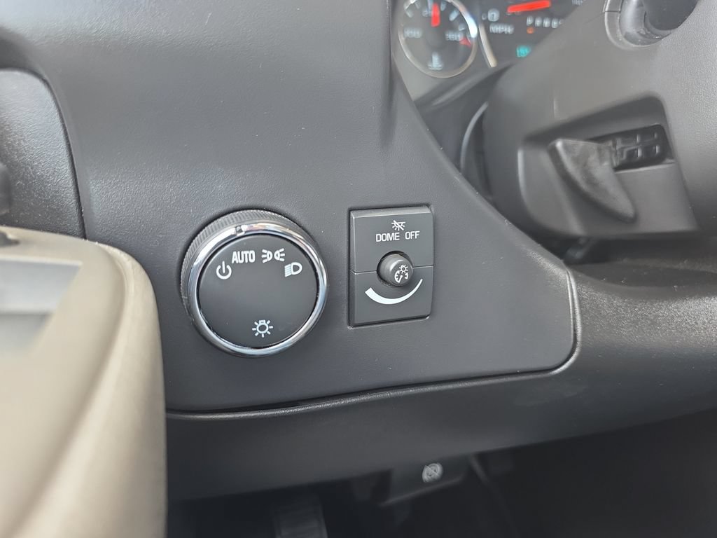 Used 2025 Chevrolet Express 3500 LS RWD image 23