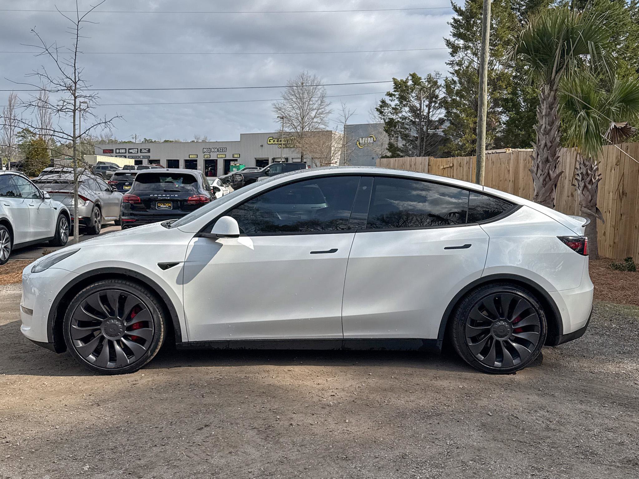 Used 2020 Tesla Model Y Performance image 5