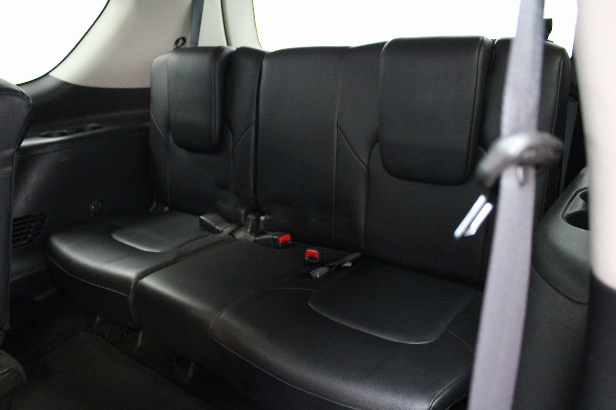 Used 2024 Nissan Armada SL image 24