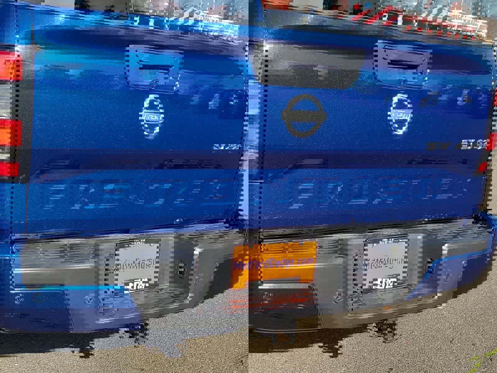 Used 2023 Nissan Frontier SV w/ SV Convenience Package image 15