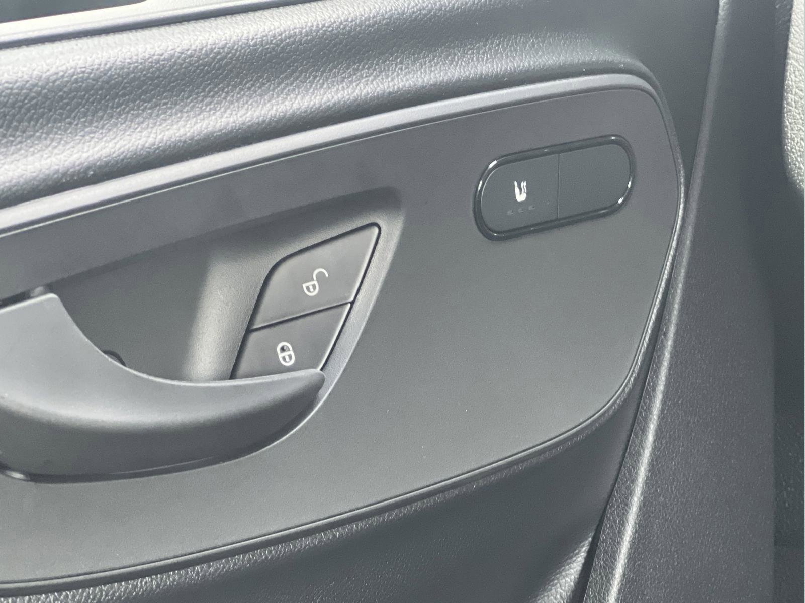 Certified 2025 Mercedes-Benz Sprinter 2500 image 17