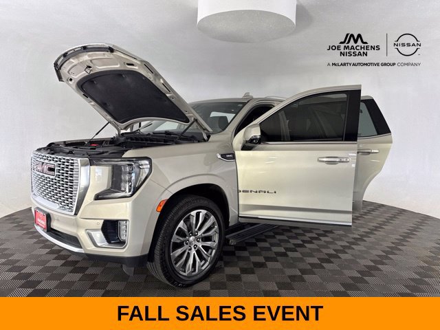 Used 2021 GMC Yukon Denali w/ Denali Premium Package AWD/4WD image 27