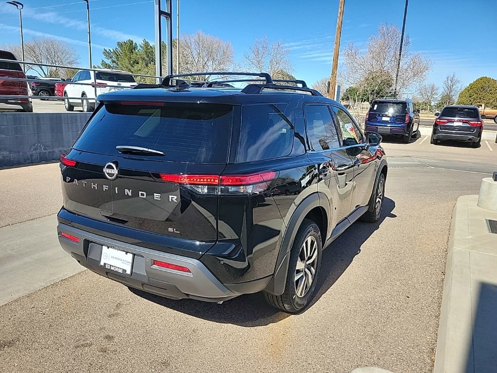 New 2026 Nissan Pathfinder SL FWD image 7