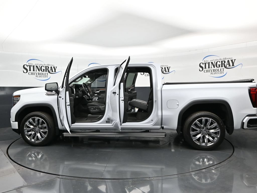 Used 2026 GMC Sierra 1500 Denali w/ Denali Reserve Package AWD/4WD image 37