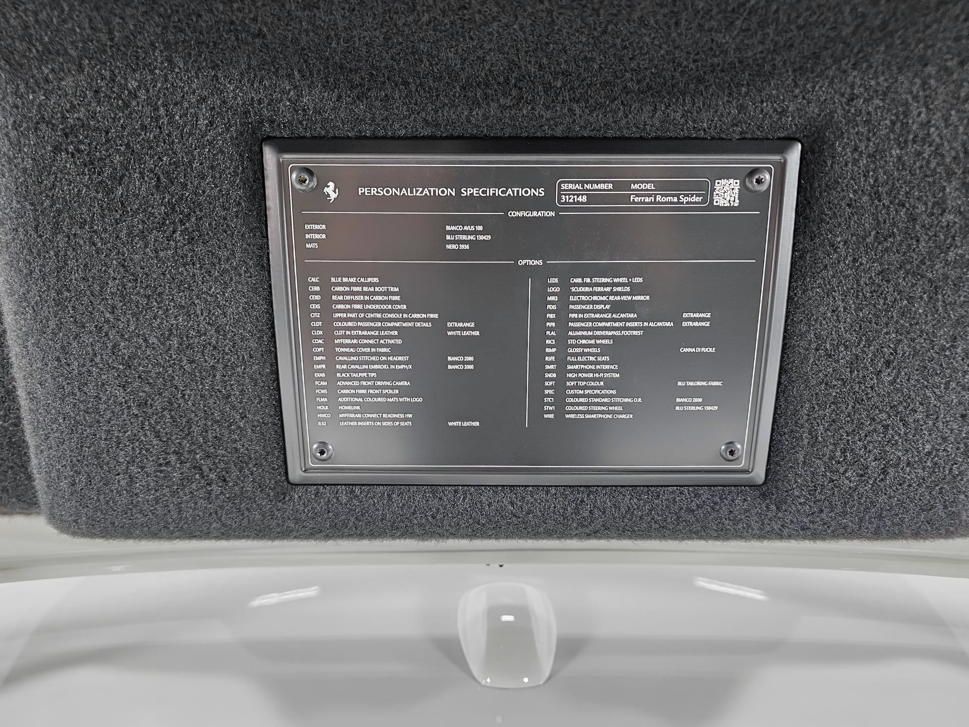 Used 2025 Ferrari Roma Spider RWD image 20