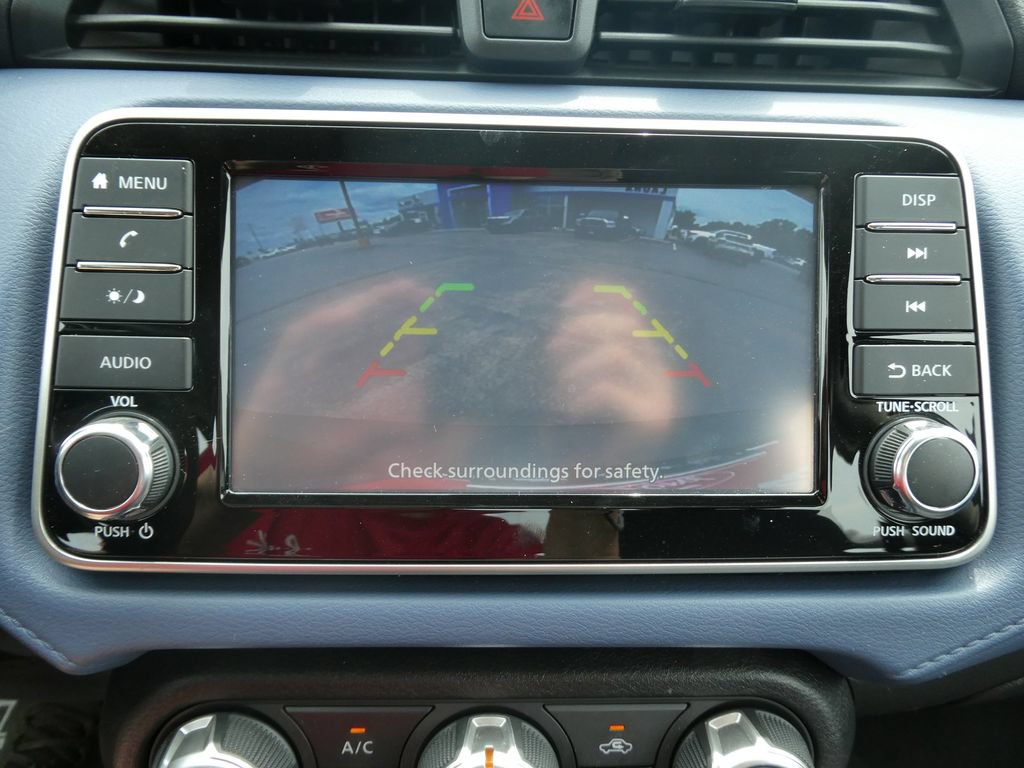 Used 2024 Nissan Versa SV w/ Trunk Package FWD image 29