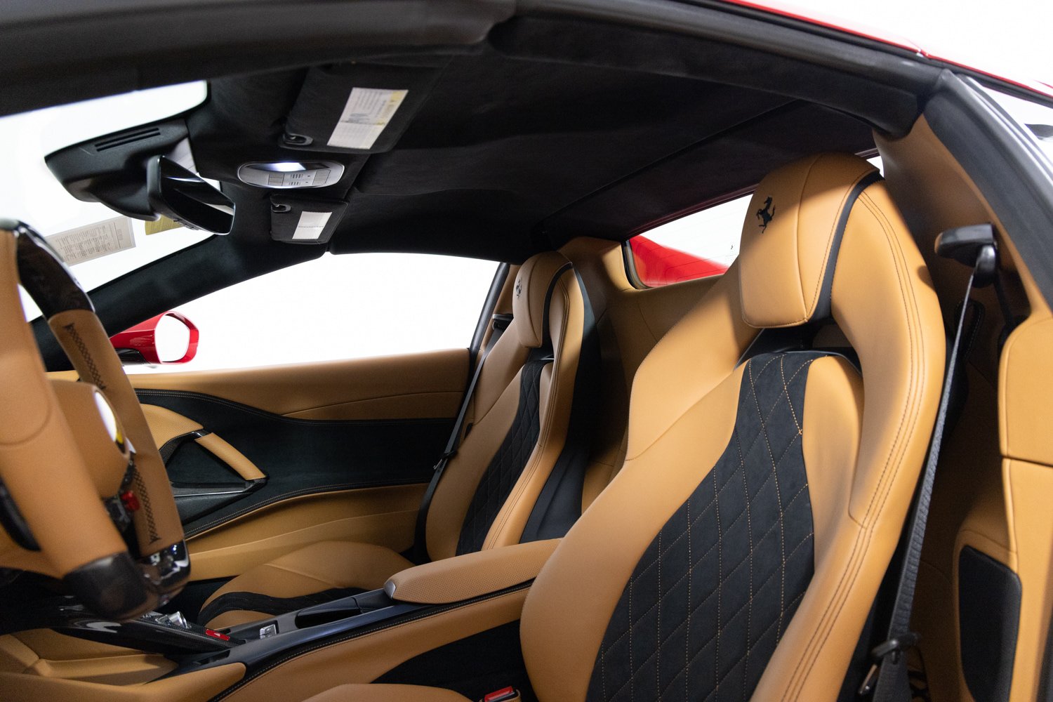 Used 2022 Ferrari 812 GTS RWD image 19