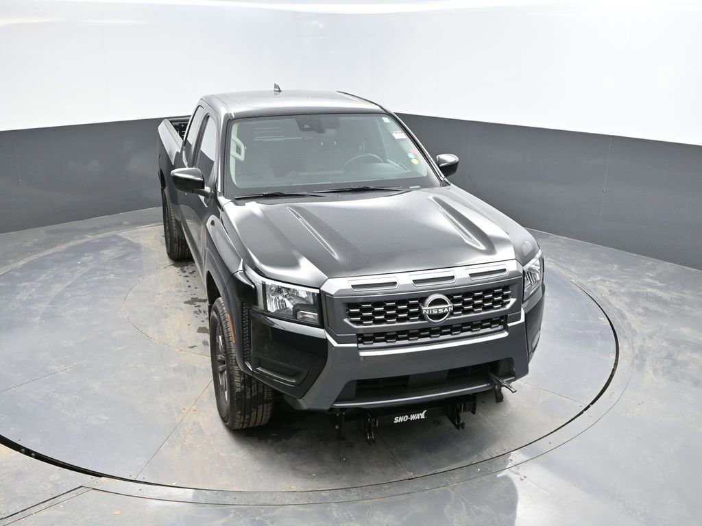 Used 2025 Nissan Frontier SV image 28