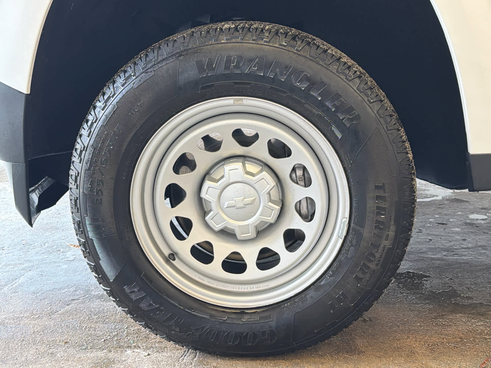 Used 2024 Chevrolet Colorado W/T image 10