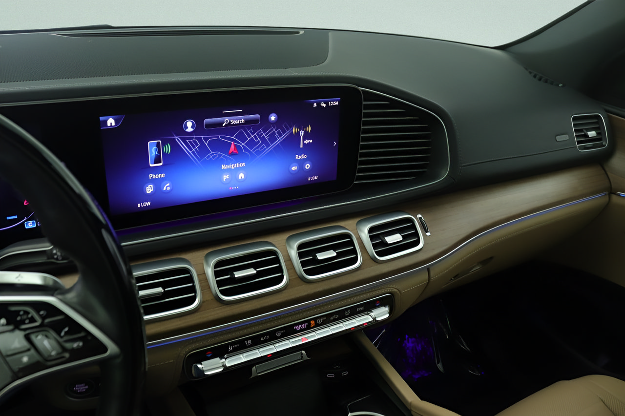 Certified 2024 Mercedes-Benz GLE 350 4MATIC image 9