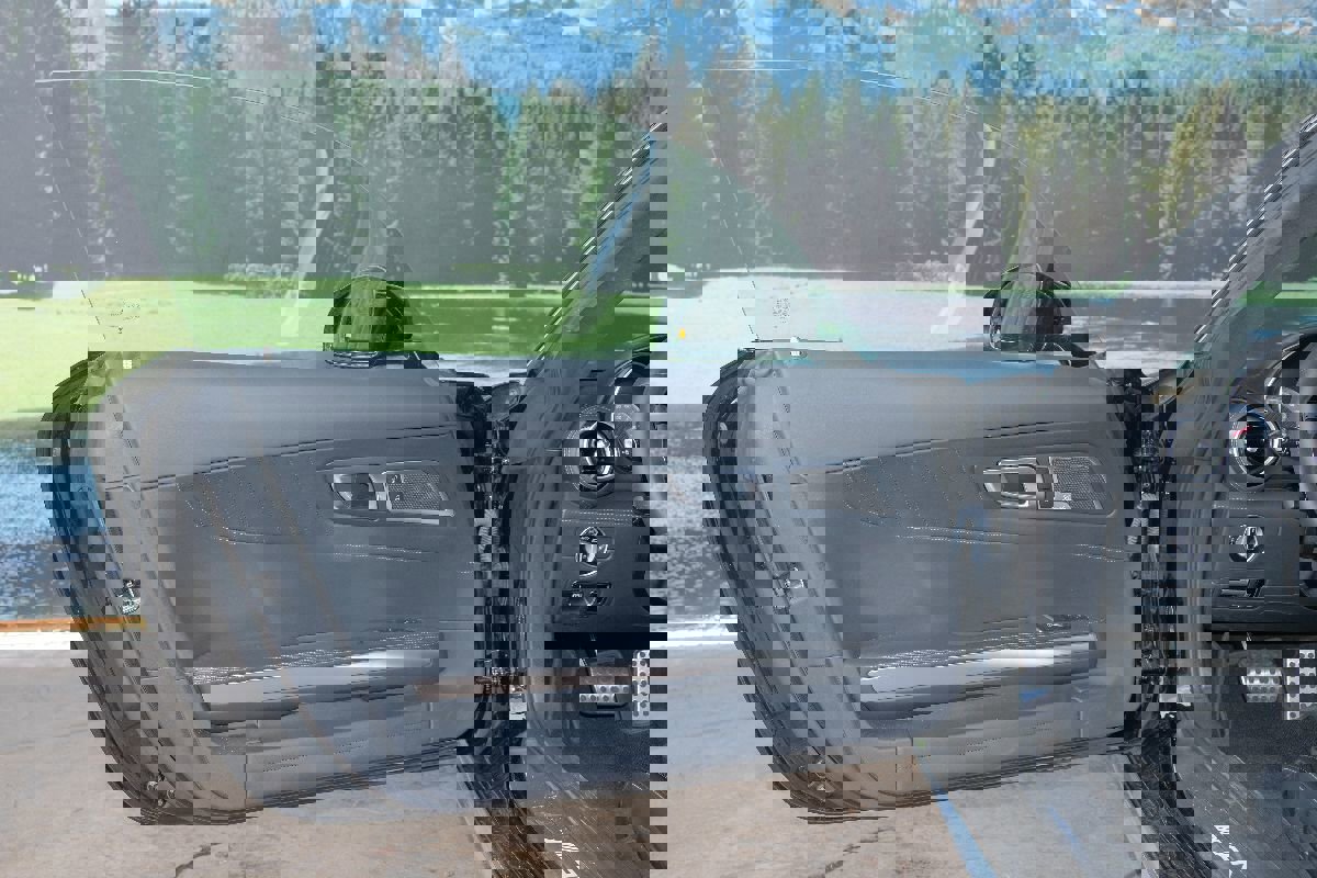 Used 2018 Mercedes-Benz AMG GT C image 33