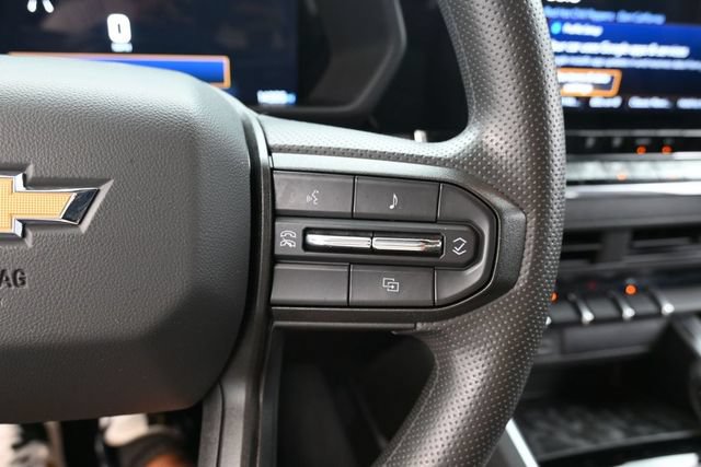 Used 2025 Chevrolet Colorado W/T RWD image 16