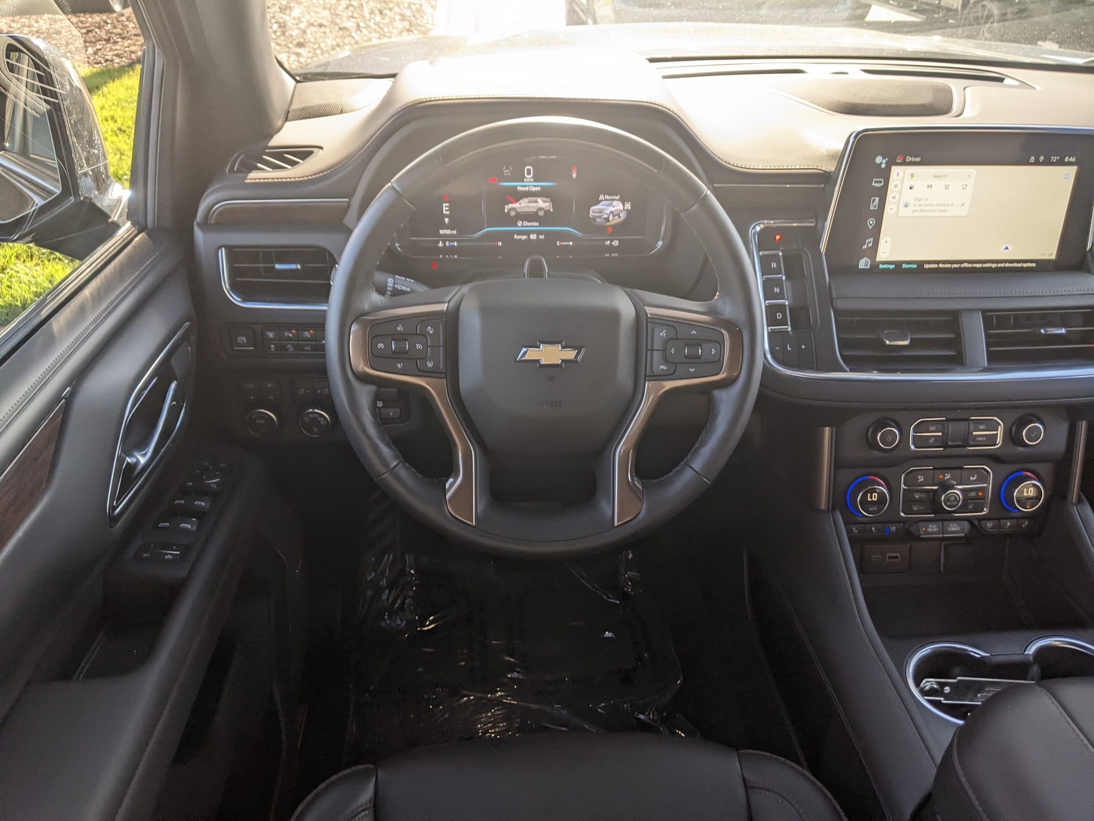 Certified 2024 Chevrolet Tahoe High Country w/ Advanced Technology Package image 18