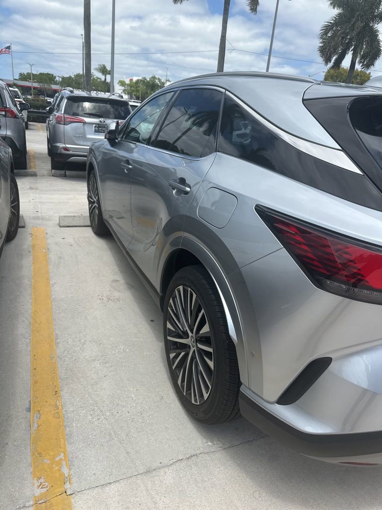 Certified 2024 Lexus RX 350 Premium Plus w/ Convenience Package FWD image 6