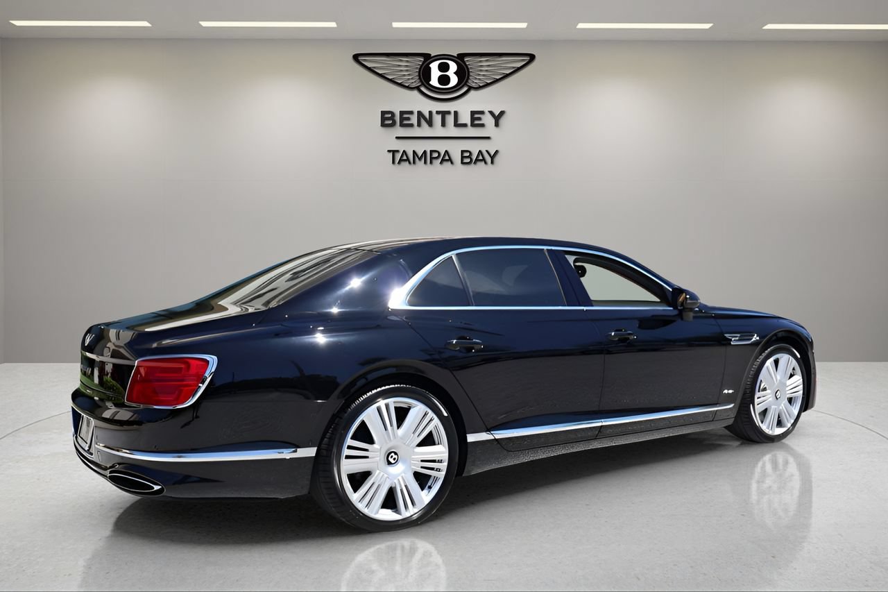 New 2026 Bentley Flying Spur Plug-In Hybrid AWD/4WD image 9