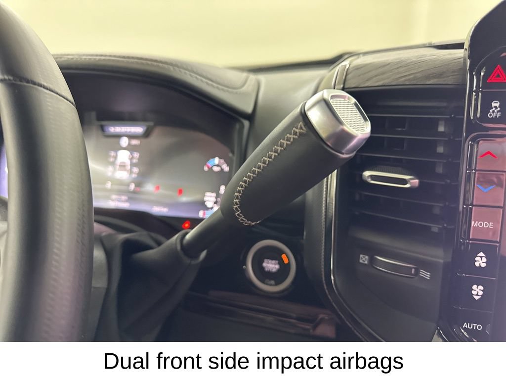Used 2025 RAM 2500 Limited AWD/4WD image 39