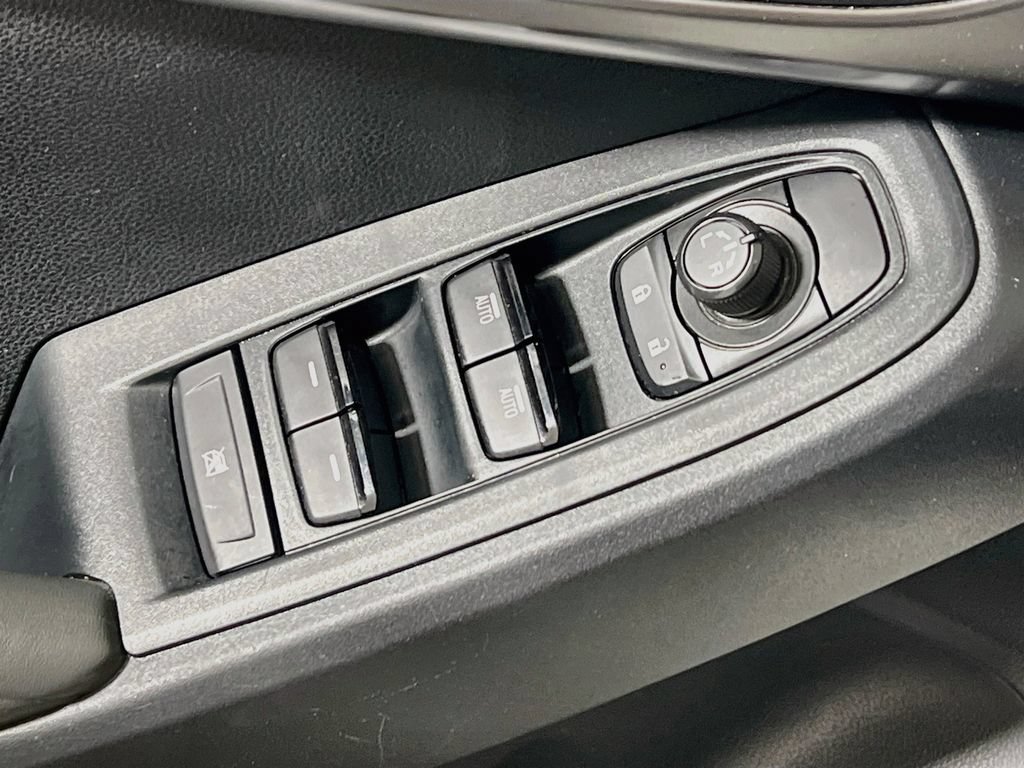 Used 2024 Subaru Impreza 2.0i AWD/4WD image 16