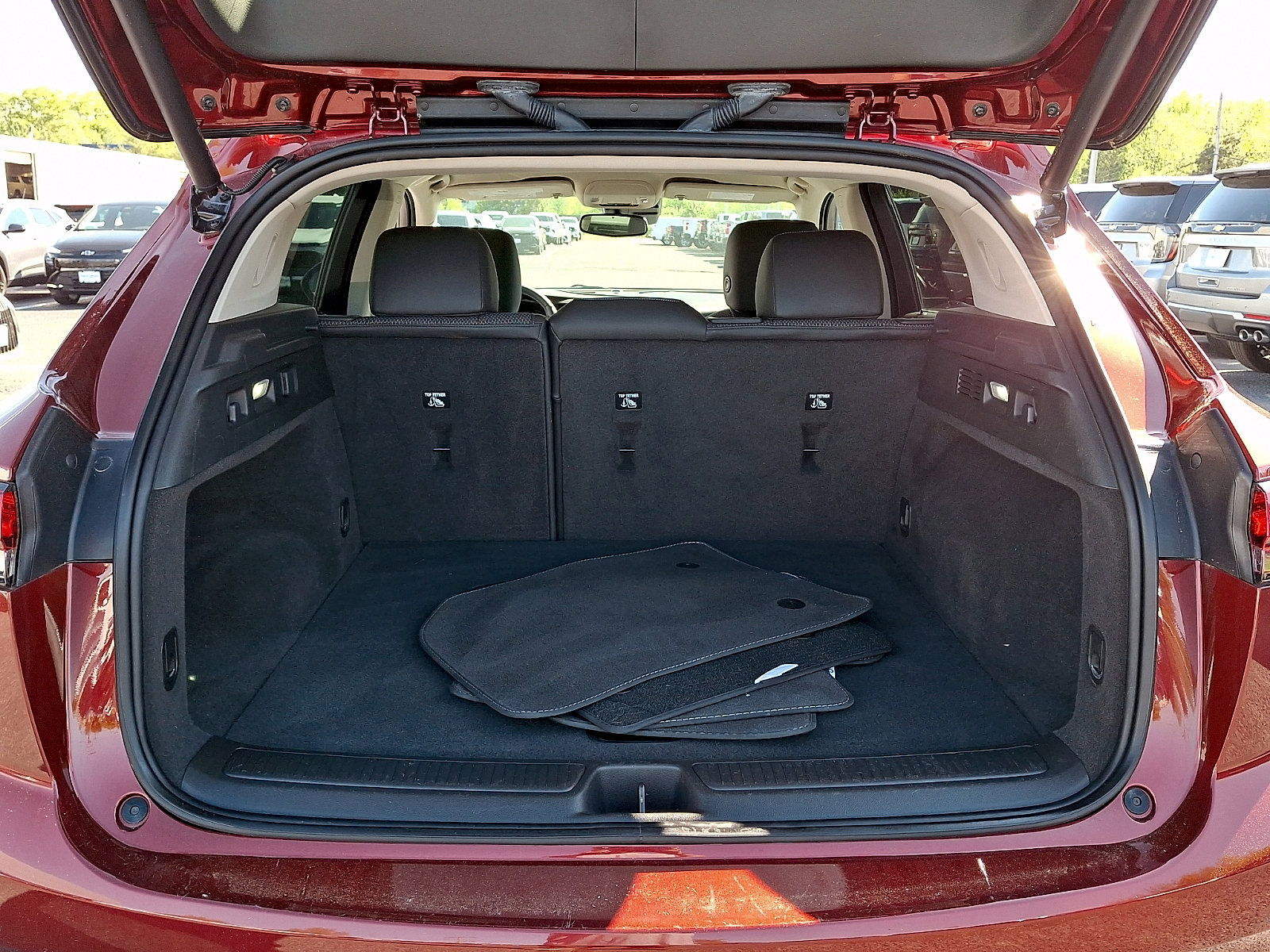 Used 2023 Buick Envision Preferred FWD image 29