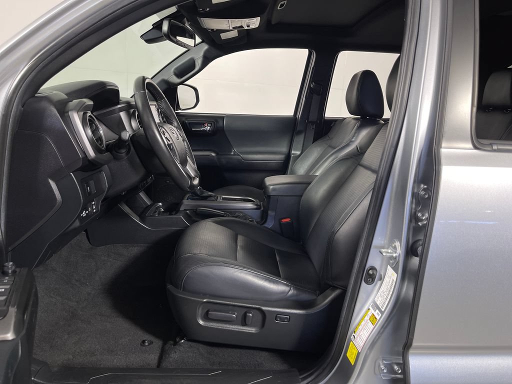 Certified 2022 Toyota Tacoma TRD Sport w/ TRD Premium Sport Package RWD image 12