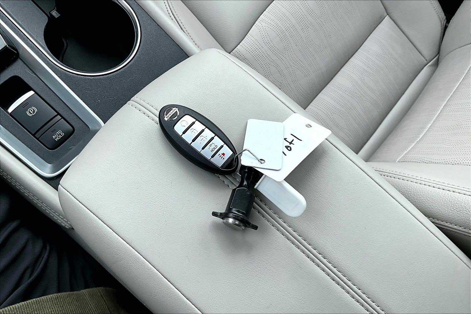 Used 2019 Nissan Altima 2.0 Edition One FWD image 12