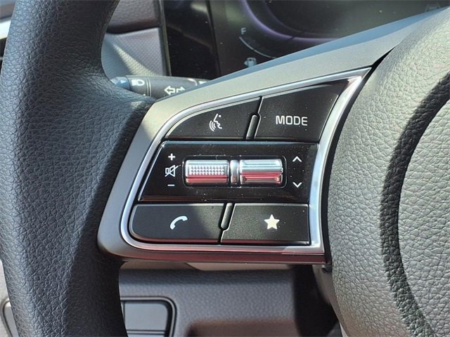 New 2025 Kia Seltos LX image 12