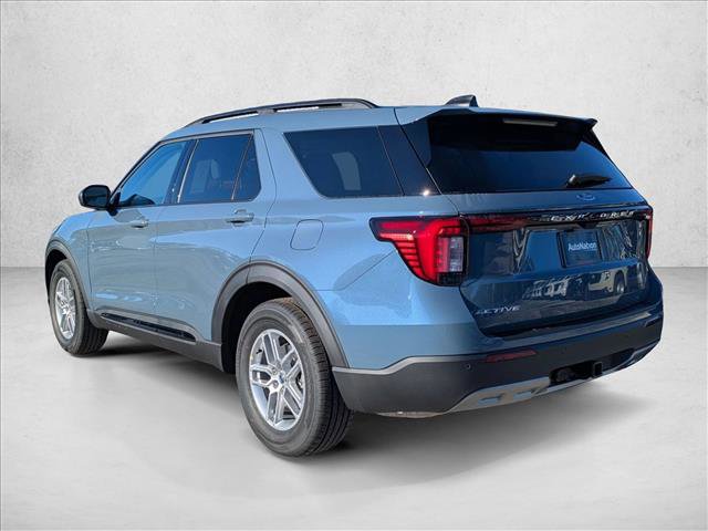 New 2026 Ford Explorer Active w/ Active Comfort Package image 2