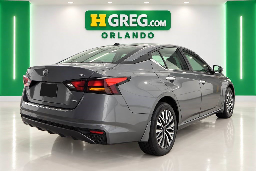 Used 2023 Nissan Altima 2.5 SV AWD/4WD image 6