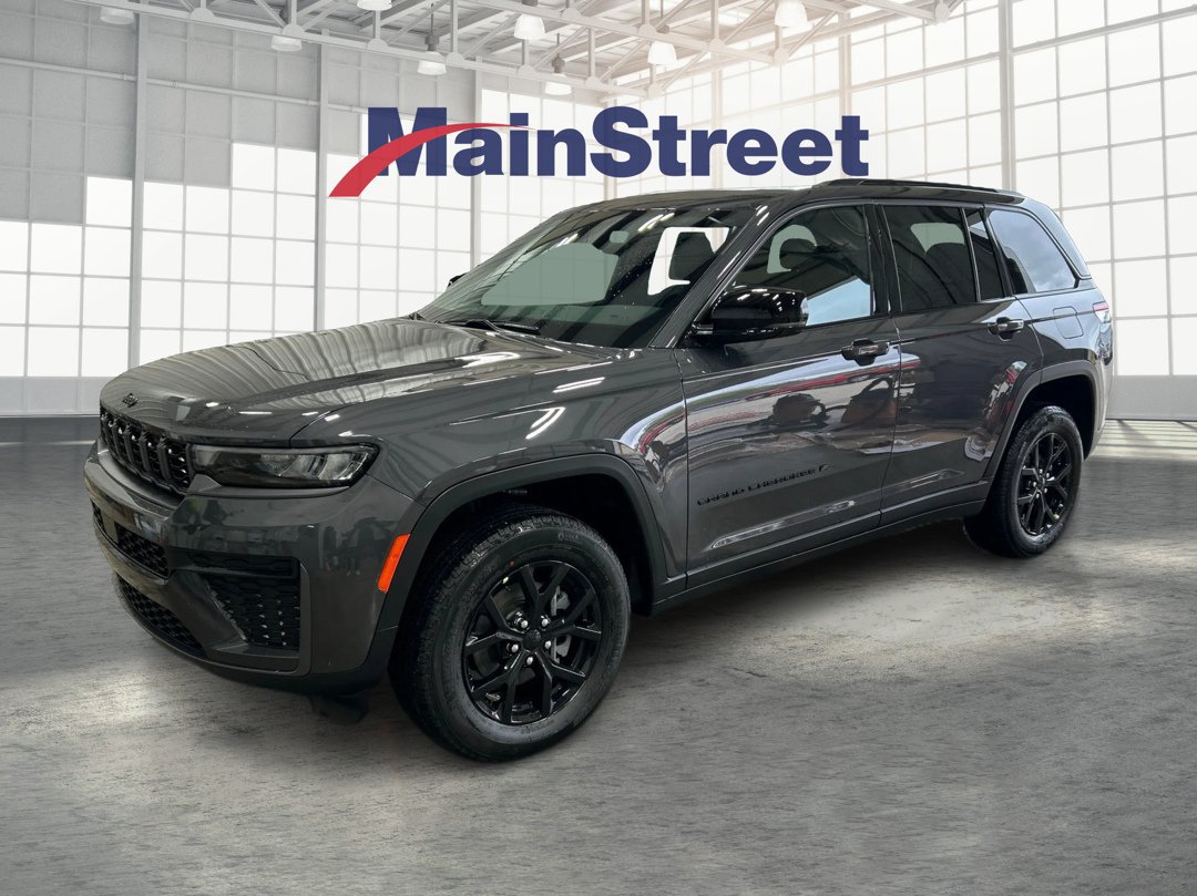 New 2026 Jeep Grand Cherokee Altitude