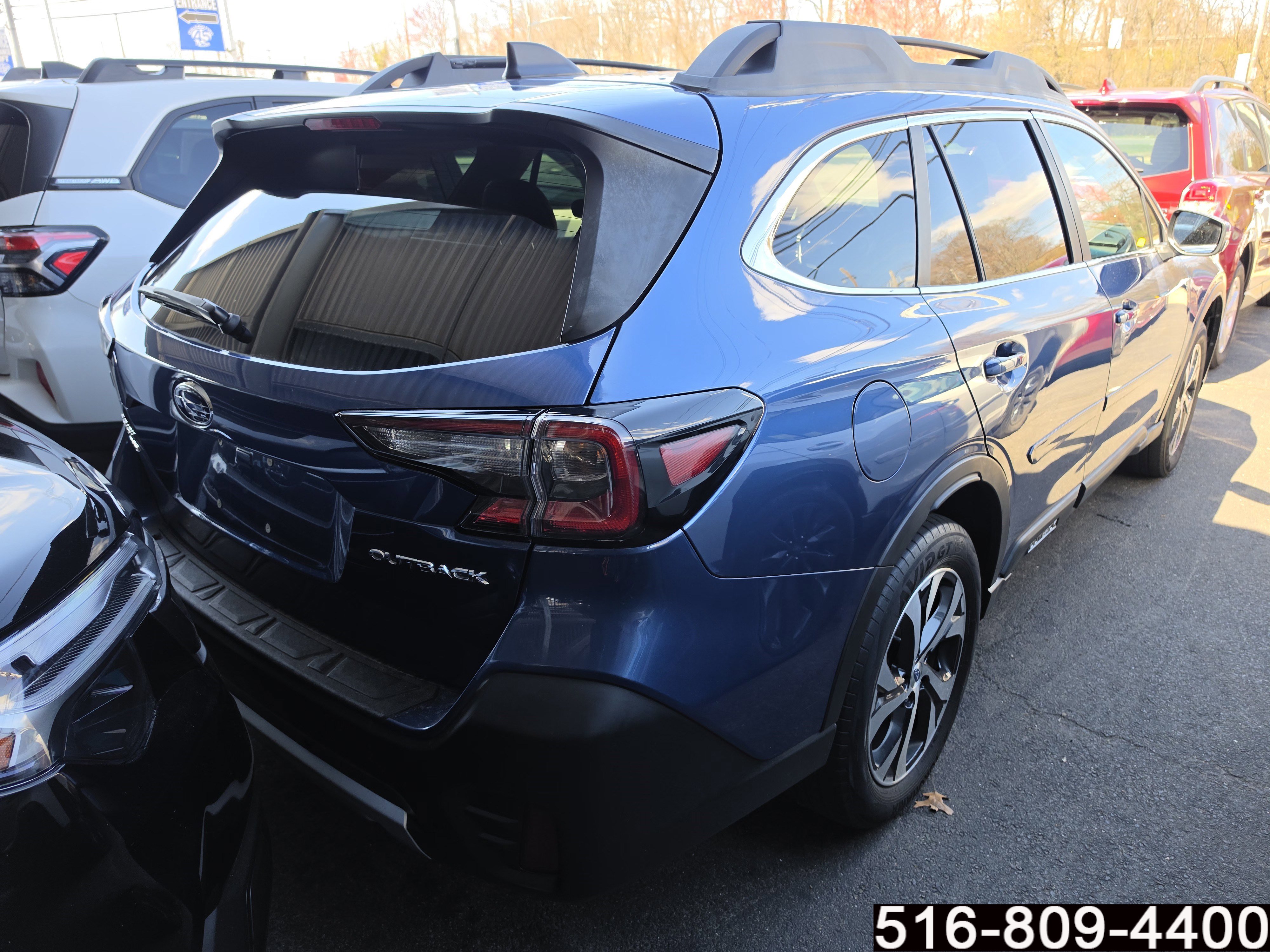 Used 2020 Subaru Outback Limited image 2